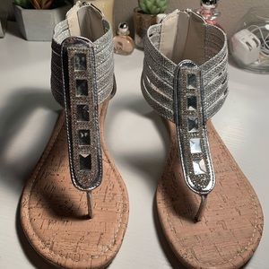Daisy Fuentes sandals